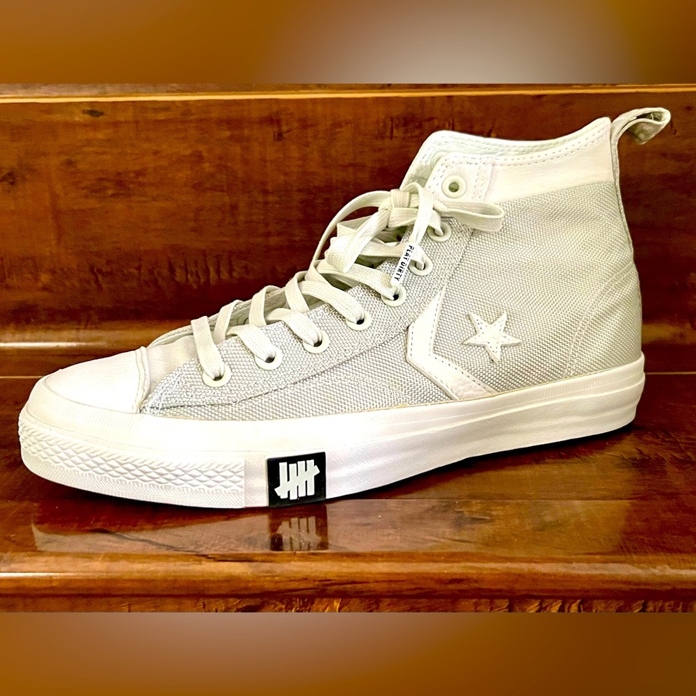 RARE Collector Edition: Star Player FS 3 HI white Converse
